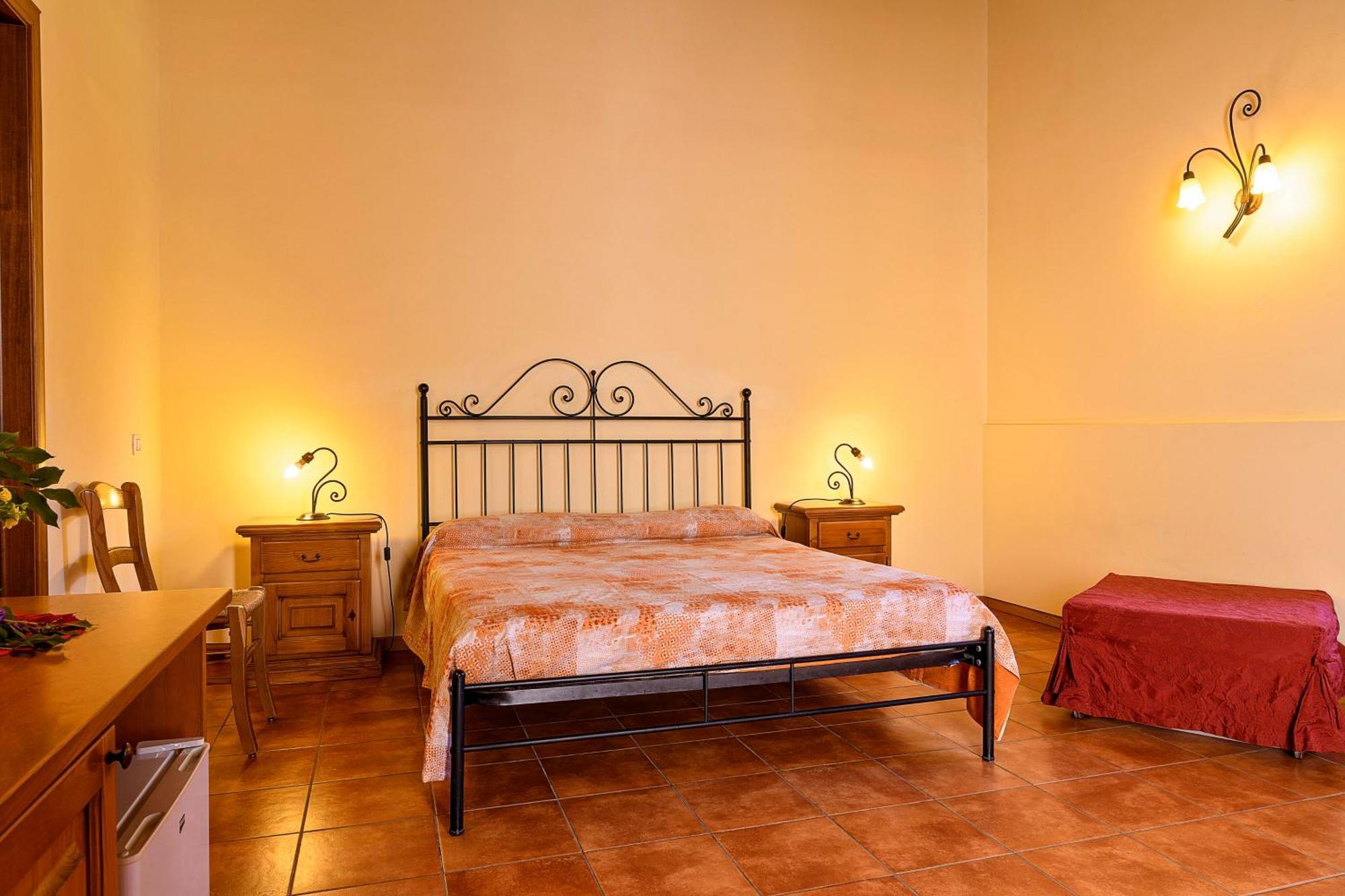 La Pietra Antica O' Munti Villa Mascali Exterior photo