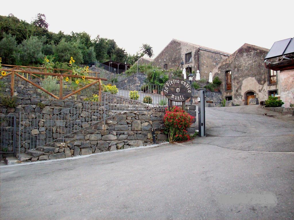 La Pietra Antica O' Munti Villa Mascali Exterior photo