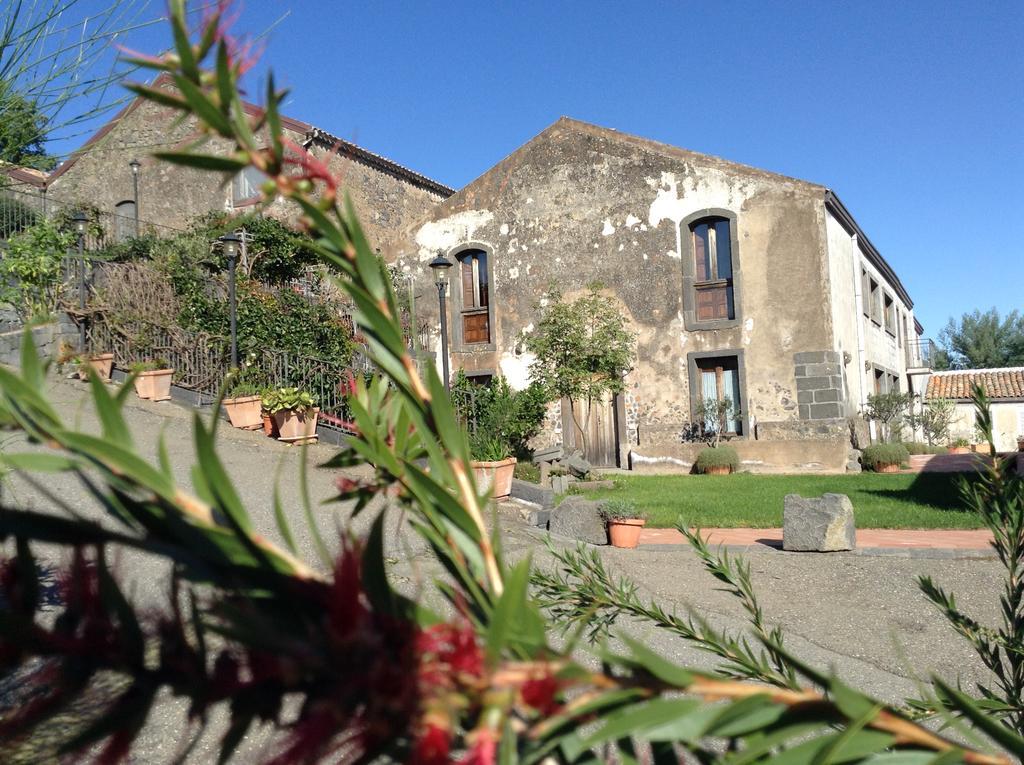 La Pietra Antica O' Munti Villa Mascali Exterior photo
